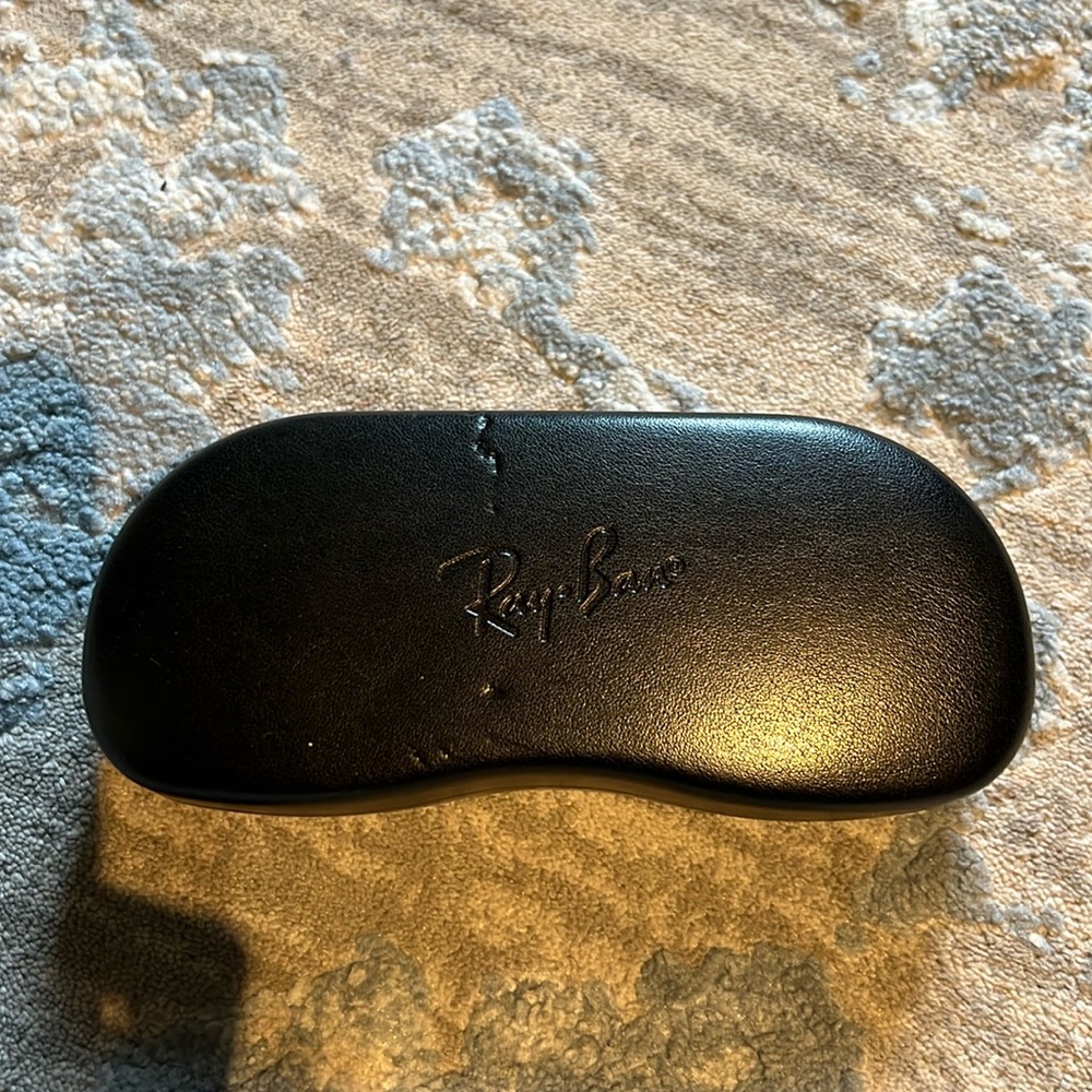 New Original Ray-Ban Case Black velvet inside Unisex
